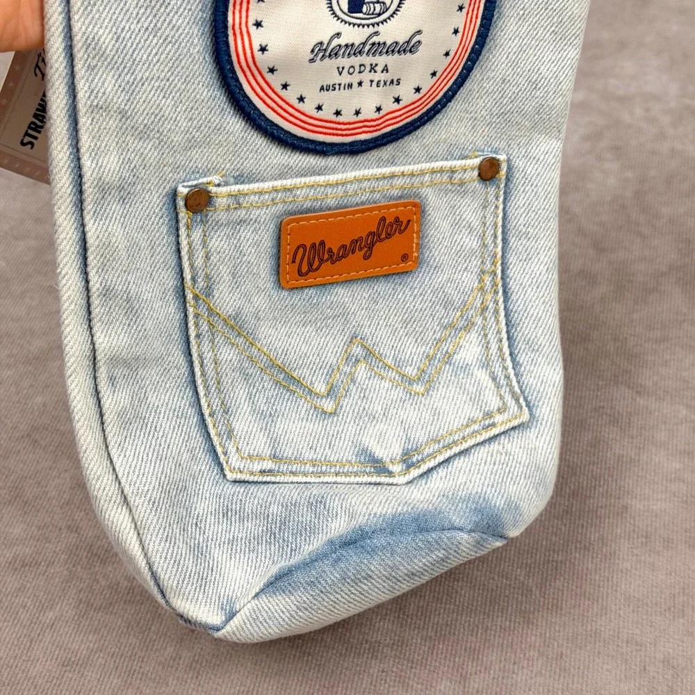Titos Vodka x Wrangler Denim Bottle Gift Bag Light Wash Blue Jean Drawstring NEW